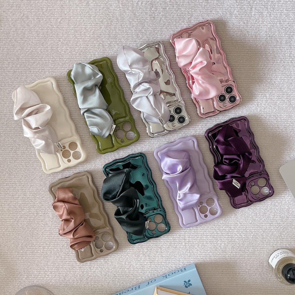 Electroplated Premium Silk Scarf Wristband for iPhone16Pro Max Apple 17 Mobile Phone Case 15/14 Niche Style