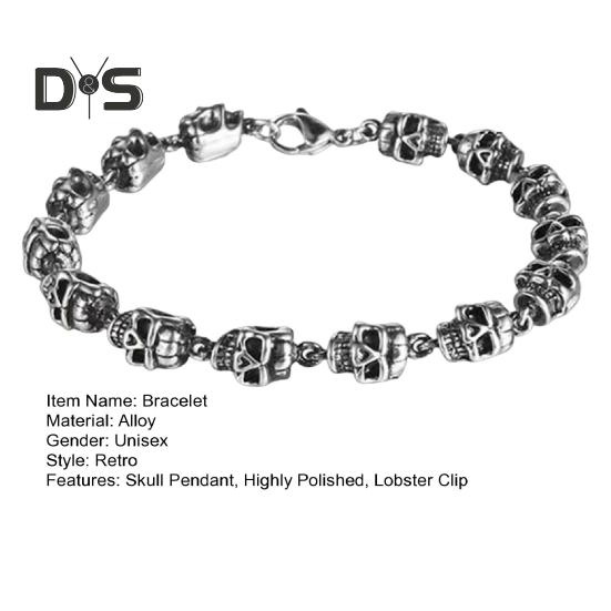 Unisex Bracelet Skull Pendant Vintage Punk Style Lobster Clip Alloy High Polish Gothic Wrist Jewelry Halloween Cosplay Parties Bangle