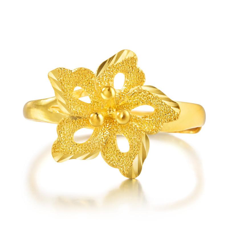 Blossom Purple Trendy Flower Ring For Women Elegant Gold Plated Brass Adjustable Design