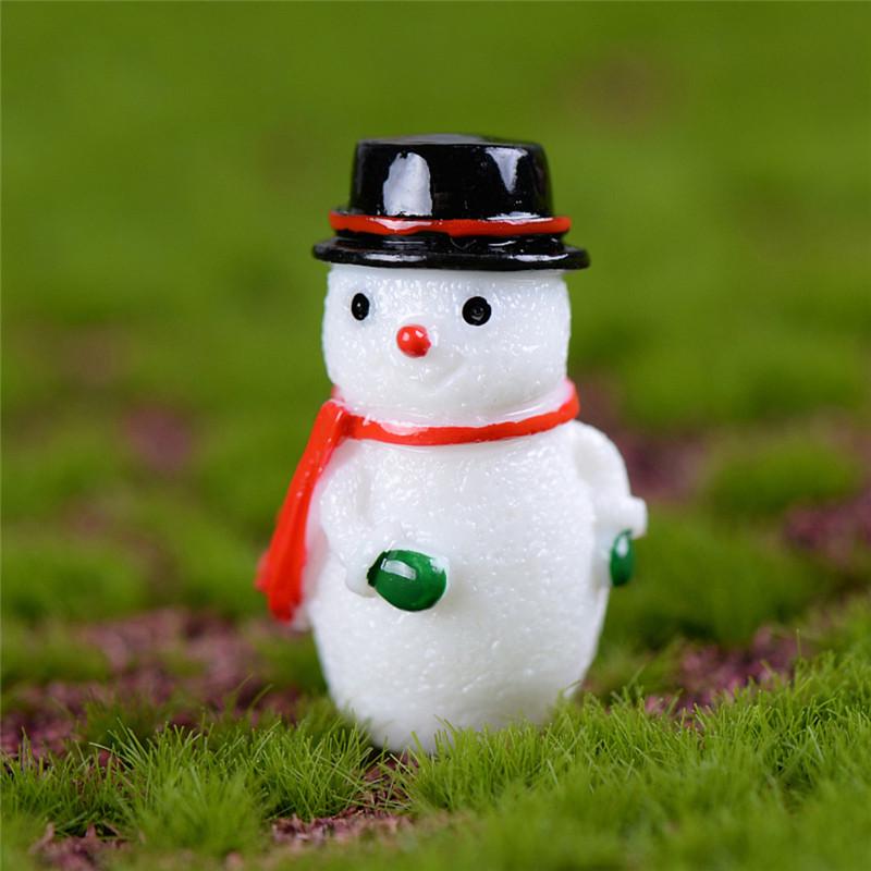 Micro Landscape Resin Crafts Sale Christmas Elk Hat Cute Animal Folk Crafts Small Gifts