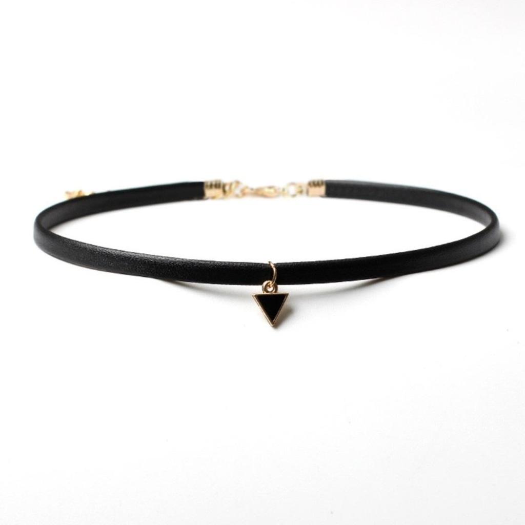 Vintage Gothic Black Geometric Flower Choker Necklace for Women