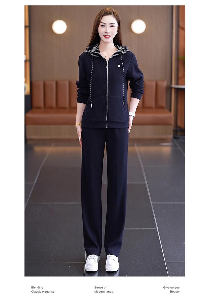 Women's Casual Sportswear Set: Autumn 2026 Hooded Cardigan, Loose, Age-Reducing, Two-Piece Set