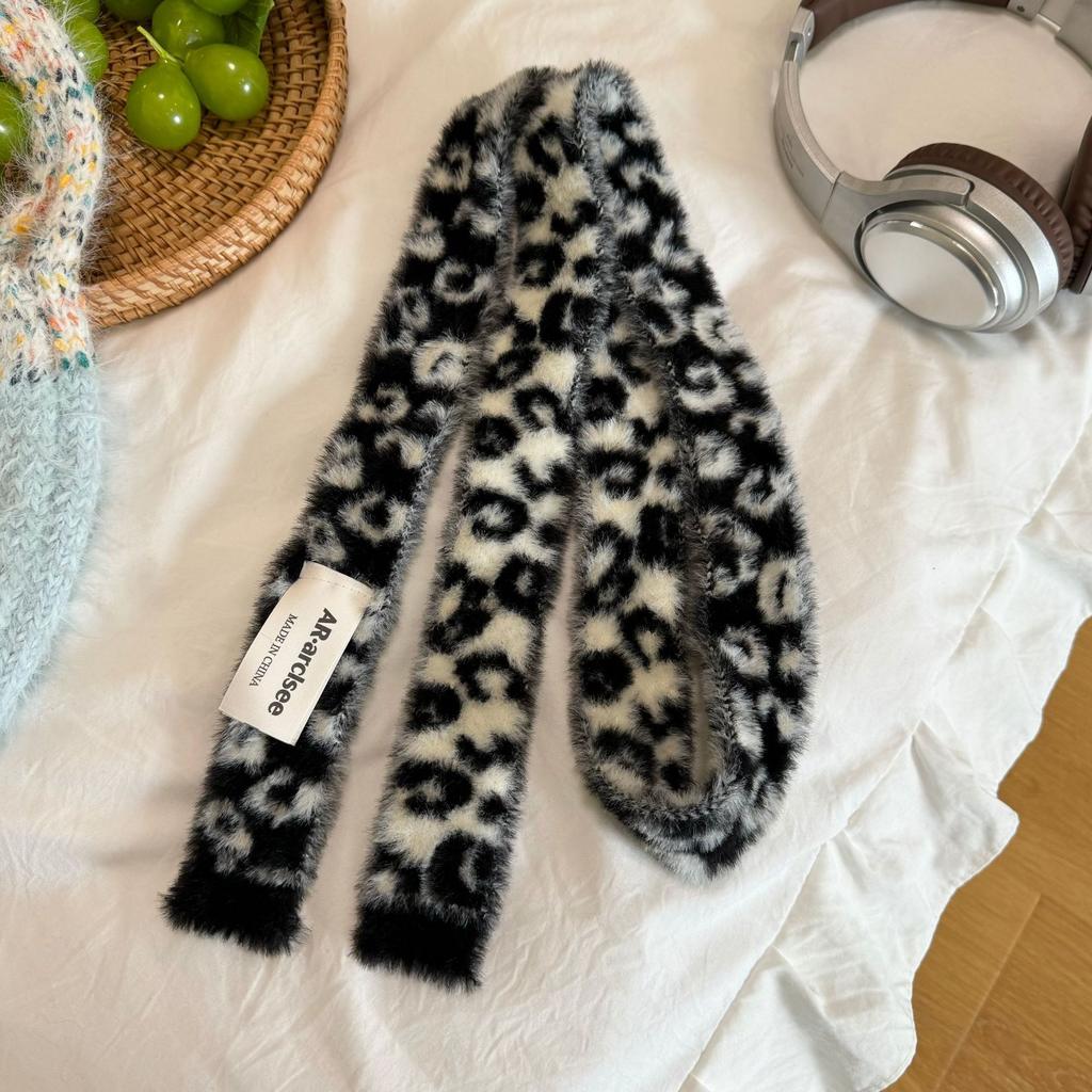 Korean Version New Slim Rainbow Splicing Plush Warm Scarf for Women's Spring Autumn Fashion Versatile and Cute Decorative Scarf