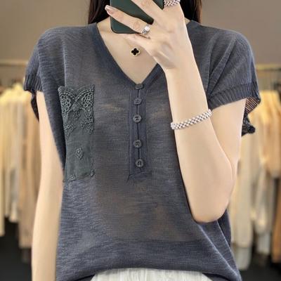 Camiseta de Manga Curta com Bolso Florido de Cânhamo com Junta de Bambu de Verão para Mulheres com Decote em V e Botão Top Fino