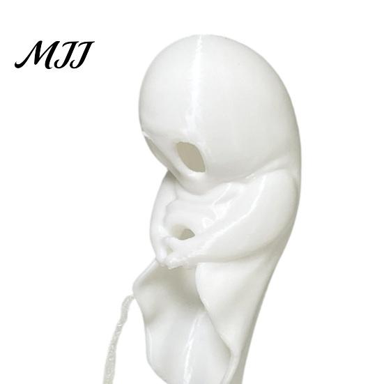 Halloween Party Supplies Funny Peeing Ghost Figurine, Spooky Statue, Unique Desk Accessories 3D Printed Luminous Tabletop Ornament, Joke Gift Glow in