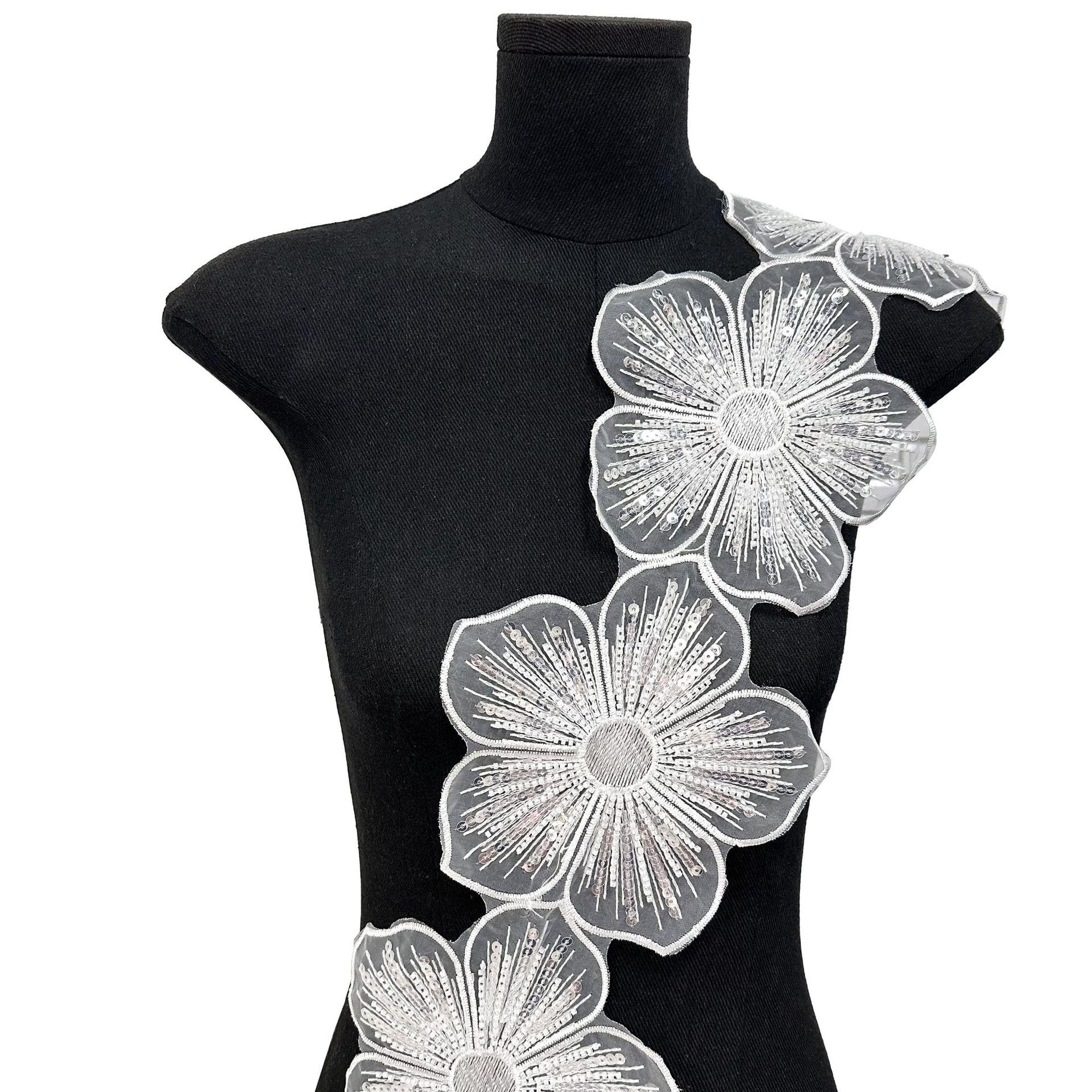 

Shiny Bead Tube Big Flower Organza Embroidery Cloth Sticker Diy Handmade Clothing Wedding Dress Hair Accessories Lace Lace Accessories TW188 white one size 5.5 flowers