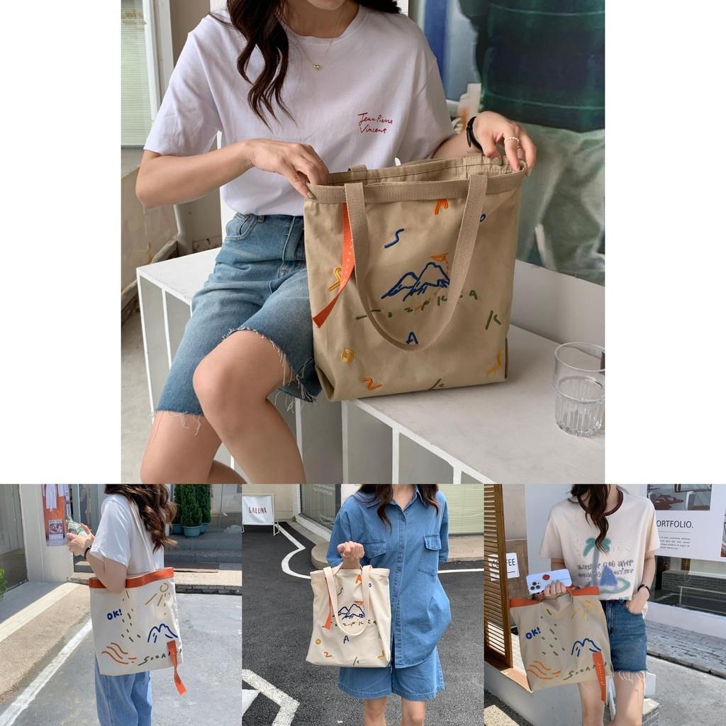 Fashionable Printed Canvas Tote Bag Large Capacity Shoulder Bag For Everyday Use