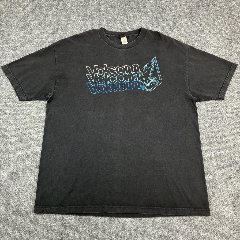 Volcom Graphic Logo T-Shirt Black Gradient Print Unisex T-Shirt