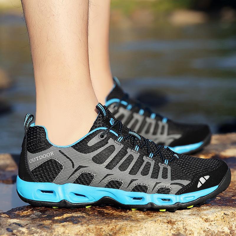 Large size shoes Outdoor wild sports shoes Mountaineering and creek shoes Climbing and wading mesh couple shoes