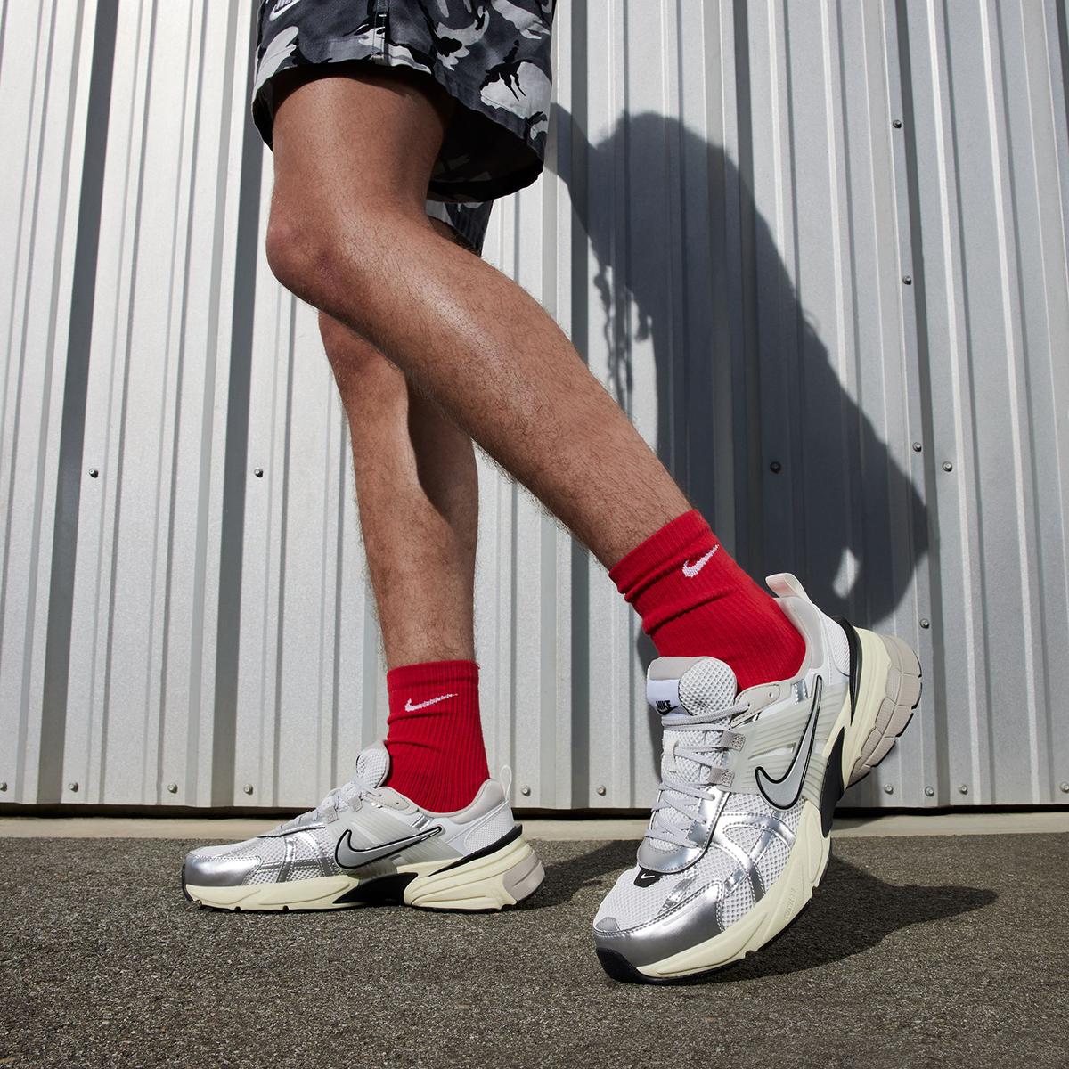 

[Nike] Nike V2K Run, HJ4497, 1020105429, Popular Korean Shoes 265