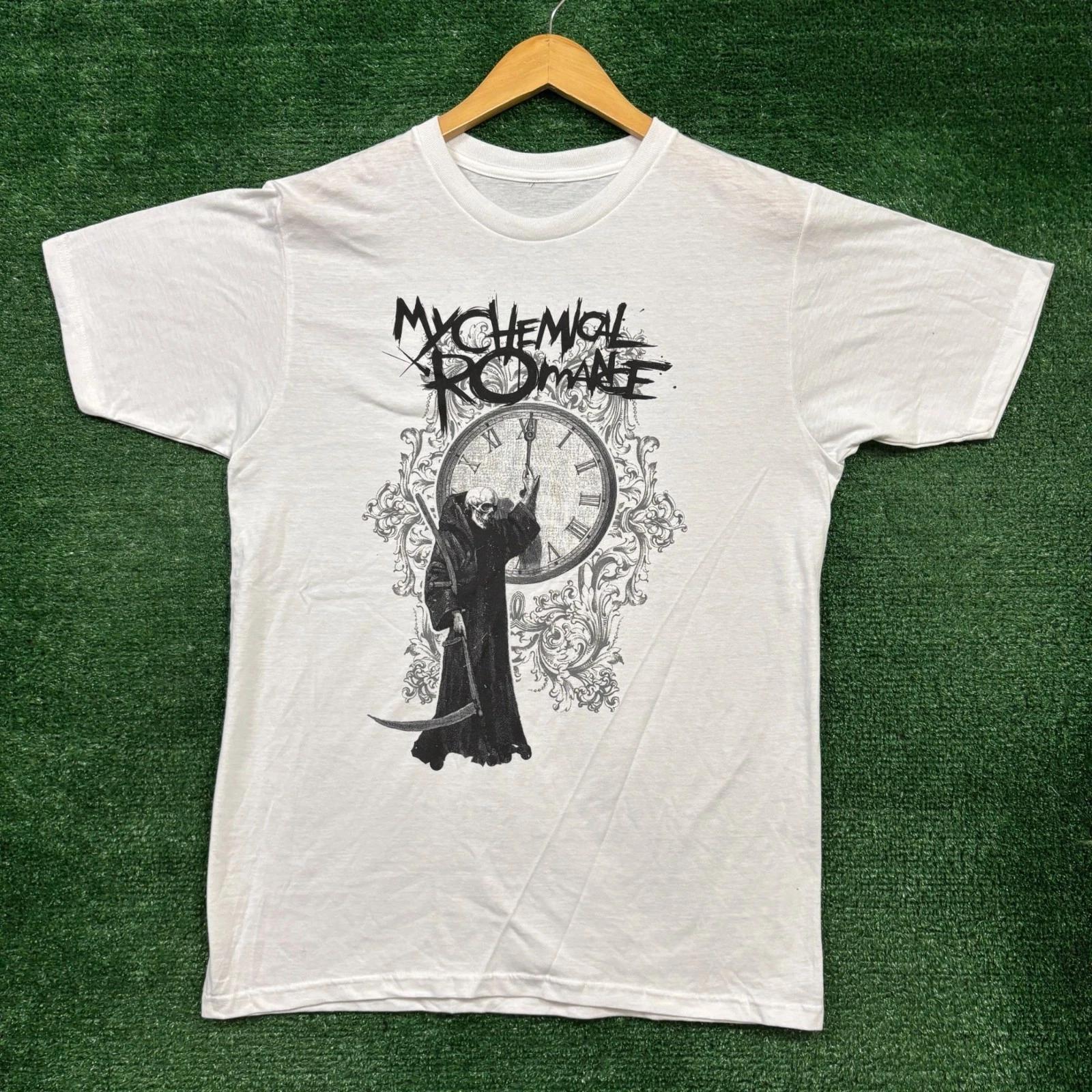 My Chemical Romance Live and Rare Rock Band T-shirt Size Medium L