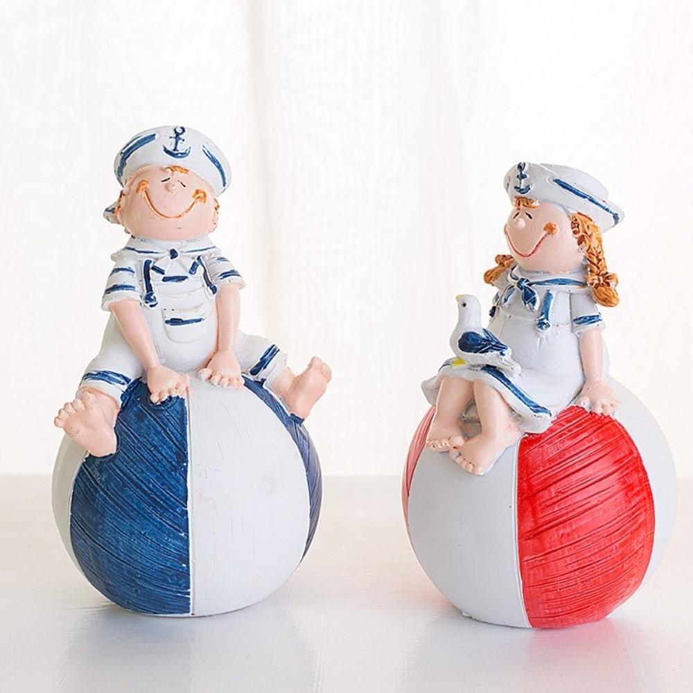 Resin Crafts Salute Doll Ornament Mediterranean Style Couple Figure Model  Home Decoration