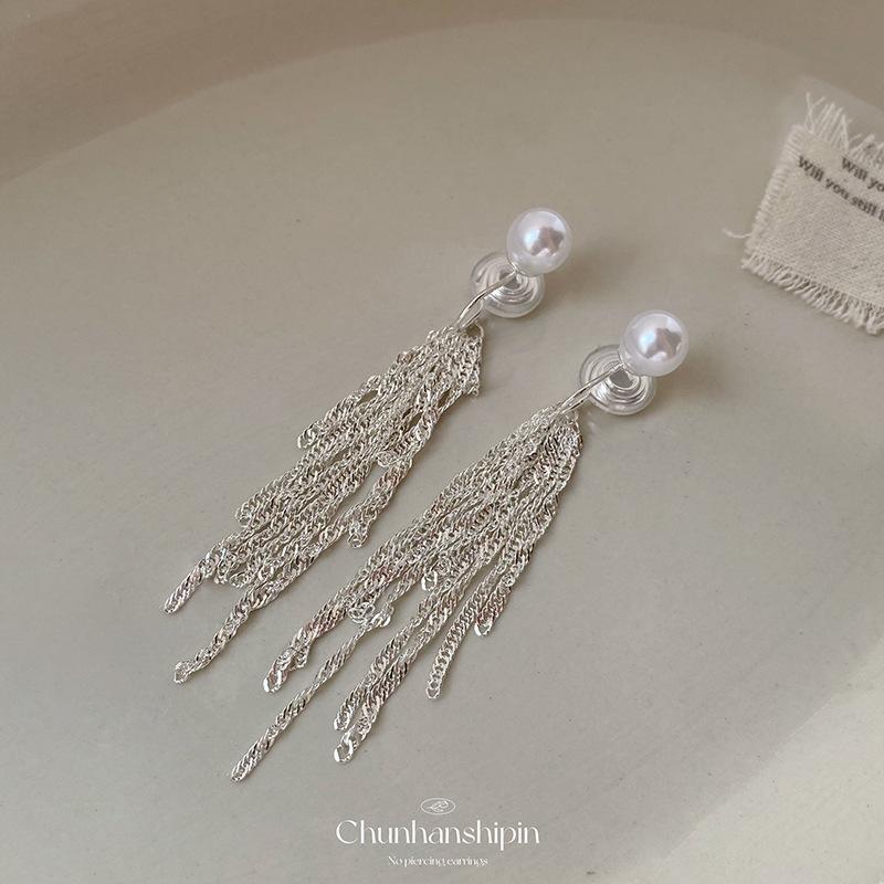 Under the Moon Galaxy Long Tassel Silver Plated Pearl Earrings Niche Design Advanced Ear Clips Holeless Delicate Earrings Women