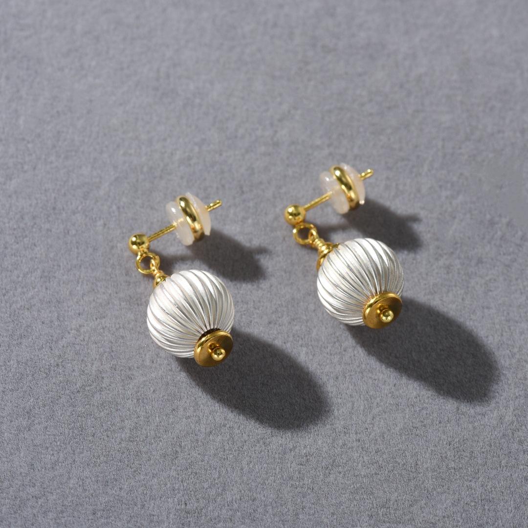 

Niche Design Pumpkin Lantern Shape Stud Earrings Light Luxury Temperament Sweet Style Personality Trend Earrings Women