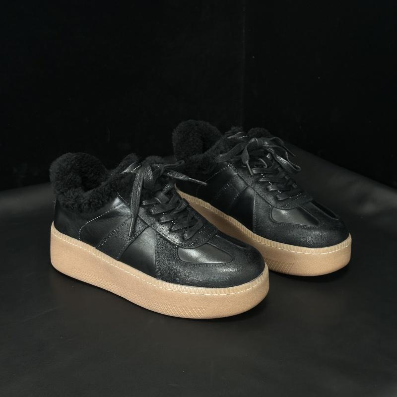 

Leather wool brown velvet shoes women s new winter cowhide retro thick-soled heightening snow boots 40