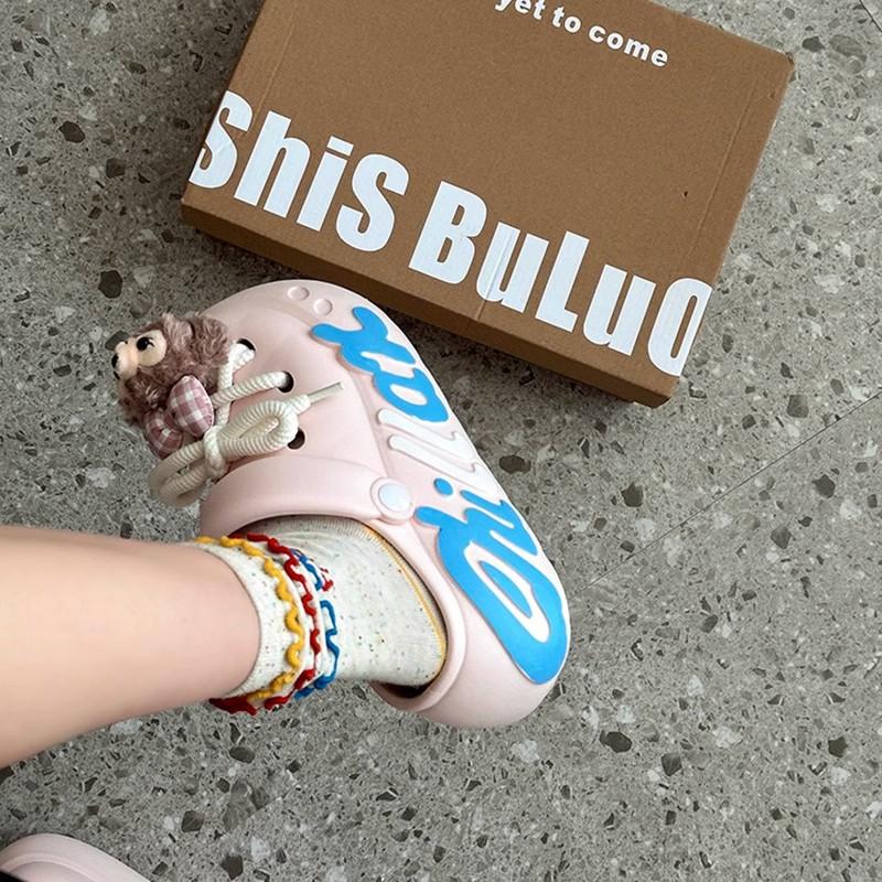 Women's hole shoes tide ins summer fashion couple hole shoes home out two wear garden shoes