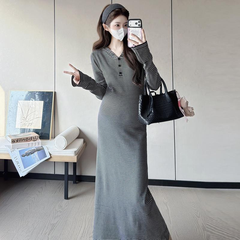 2026 Early Spring Maternity Striped Knit Hoodie Maxi Dress - Slimming & Belly Covering Style Medium
