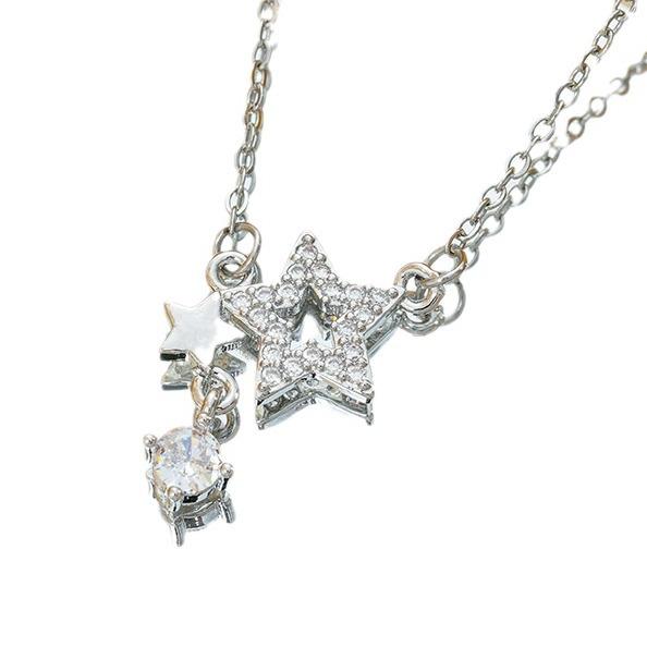 Collana a forma di stella per donna con design di nicchia di lusso leggero, catena per clavicola a stella intarsiata di diamanti