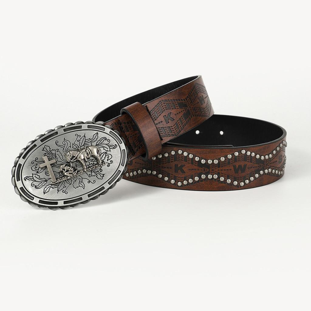 Unisex Stylish Faux Leather Belt With Metal Buckle Belt Paired With Jeans