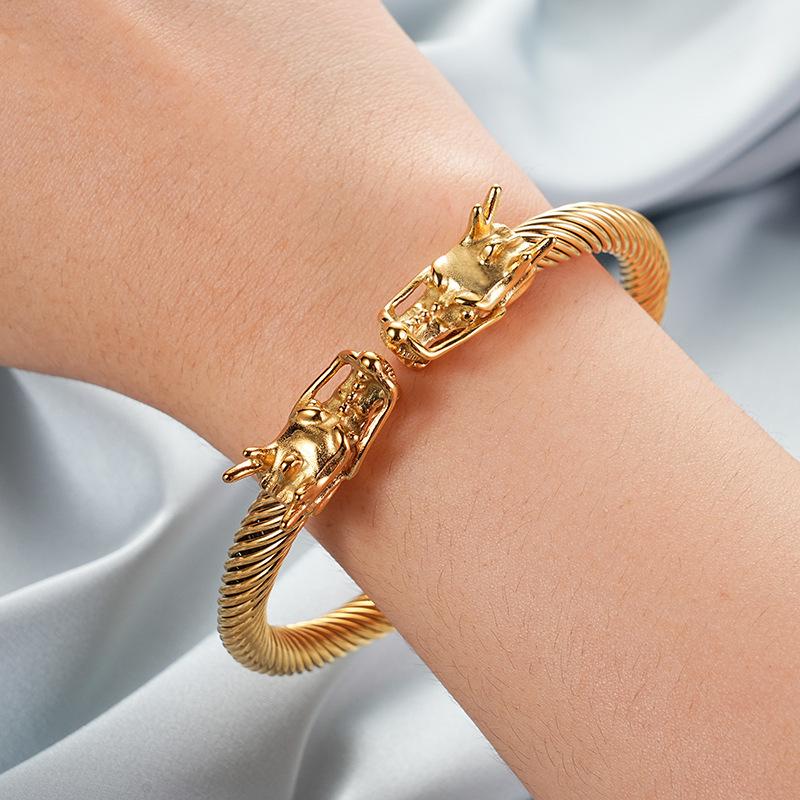 Men's Trendy Titanium Steel Dragon Head Bracelet