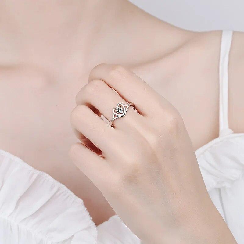 Real 0.3 Carat D Color Ultra White Moissanite Wedding Ring Diamond Test Past Women Engagement Gift Rings Fine Jewelry Party Band