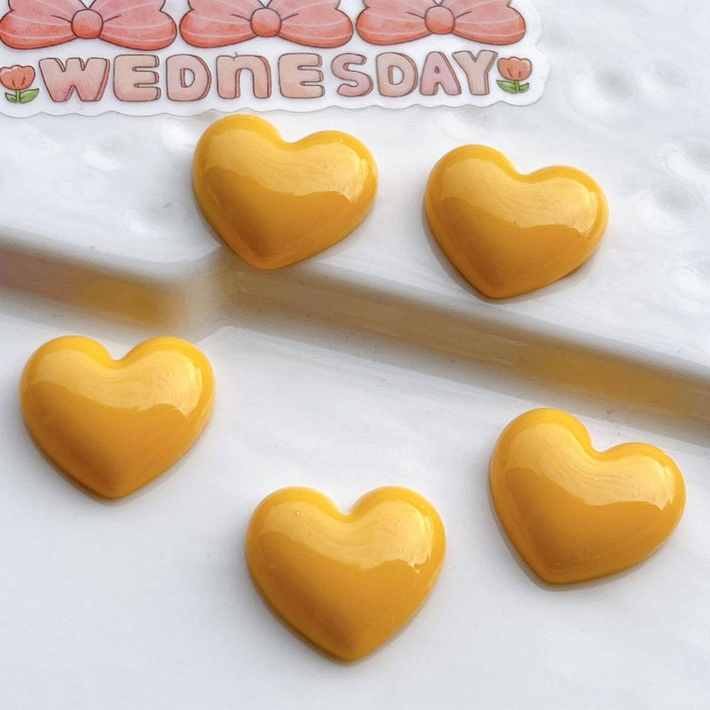 Miniature Heart Shape Pendant DIY Eco-Friendly Hand-painted Phone Case New Design 3D Resin Flat Back Charms for Phone Case Decor