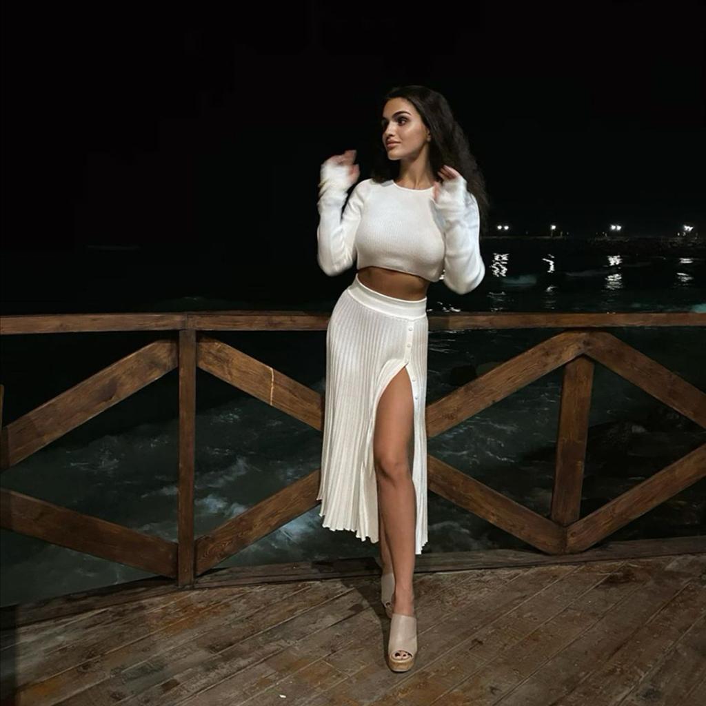 Set pulover casual cu despărțitură și fustă plisată pentru toamnă și iarnă pentru femei