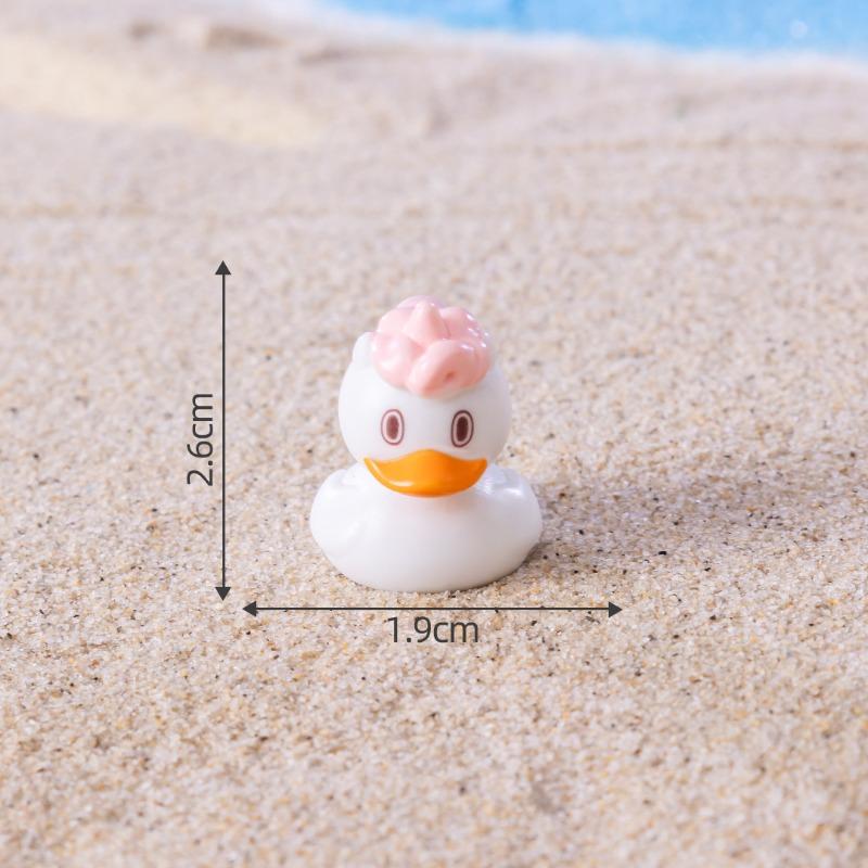 Micro-landscape Cute Little Yellow Duck Animal FigurineChristmas Decoration Accessories Car Desktop Mini Ornaments
