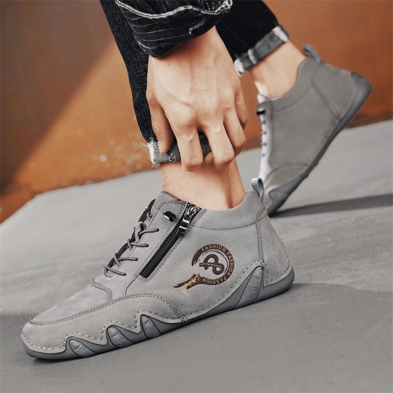 Nya Mode Män Casual Skor Handgjorda Läder Loafers Bekväma Herrskor Utomhus Slip-on Herr Platt Gångsko