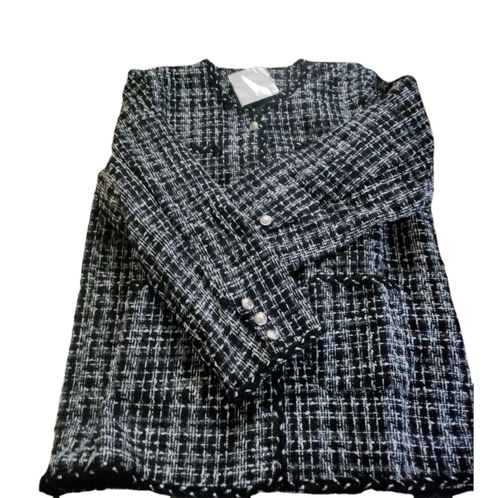 Fashionable Women's Plus Size Suit Coat with Plaid for Spring