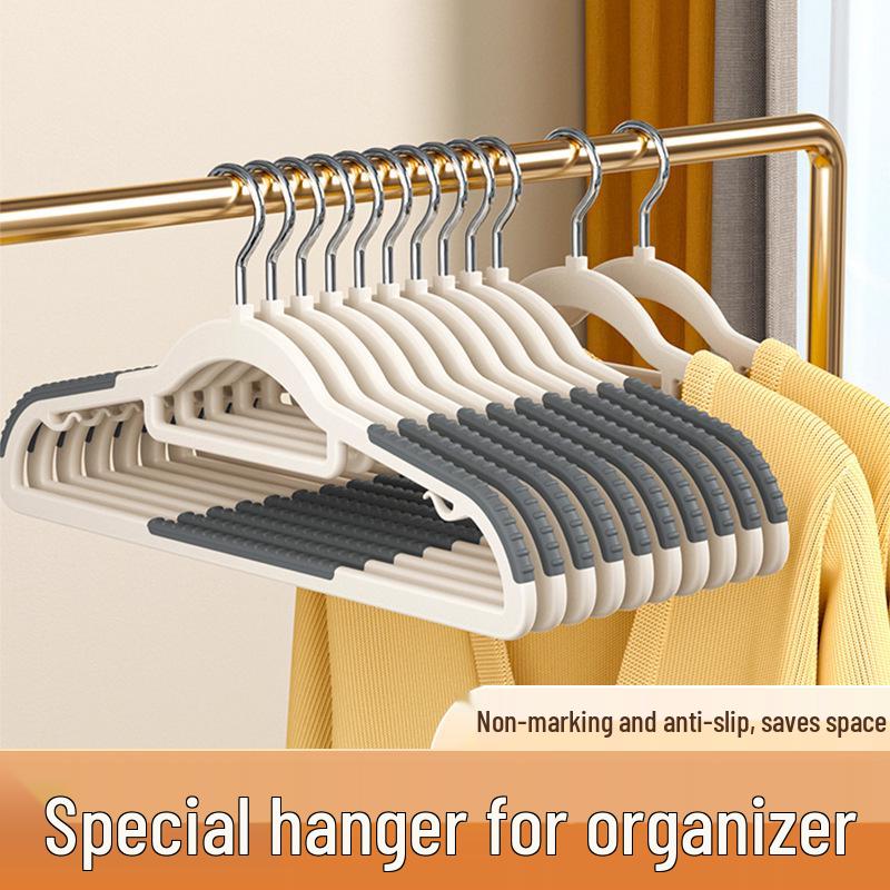 Non-Slip Thickened Plastic Hangers: Anti-Shoulder Bumps, No Marks, Ideal for Drying Clothes