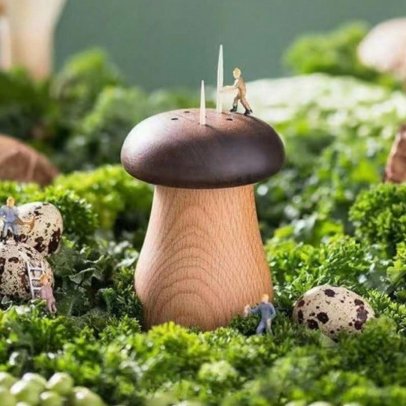 1/2PCS Unique Mushroom Shaped Solid Wood Toothpick Holder, Used for Creative Kitchen Storage and Restaurant Decoration