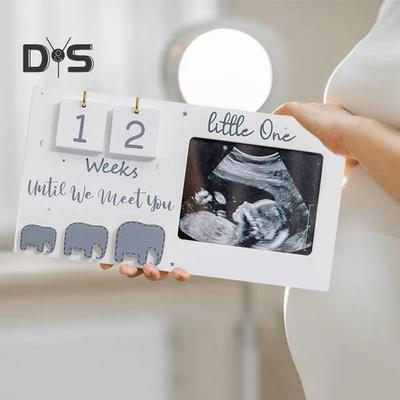 Drewniana ramka na zdjęcia do USG dziecka z odliczaniem tygodni, śledzeniem kamieni milowych ciąży, prezentem na ujawnienie płci kobiety w ciąży