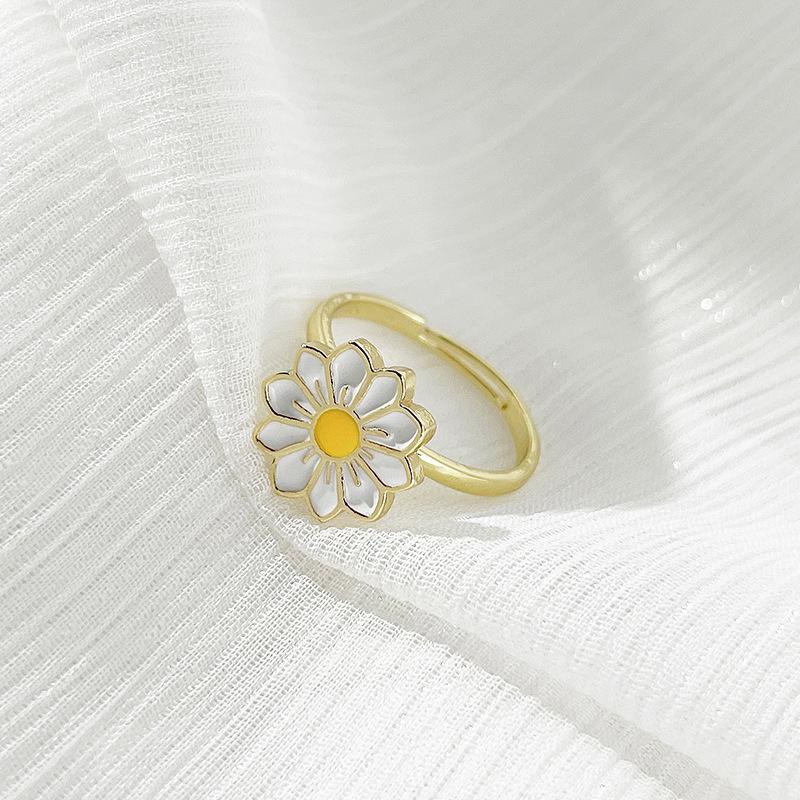 Rotatable Flower Butterfly Ring, Adjustable Opening Ring, Rotating Five-Petal Flower Ring, Female Tide Adjustable open ring