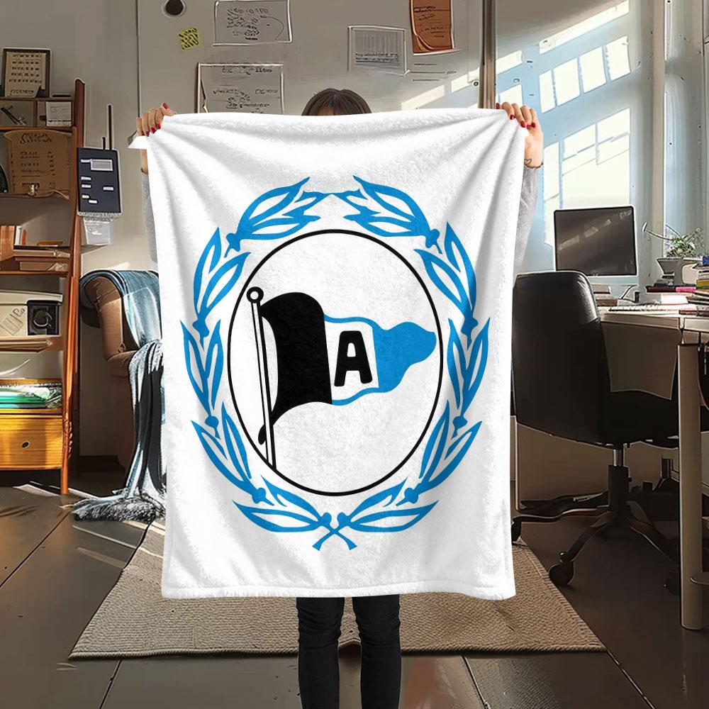 DSC Arminia Bielefeld Printed Flannel Blanket, Soft Throw for Bedroom Sofa, Washable,soccer Fan Merchandise, Great Gift.