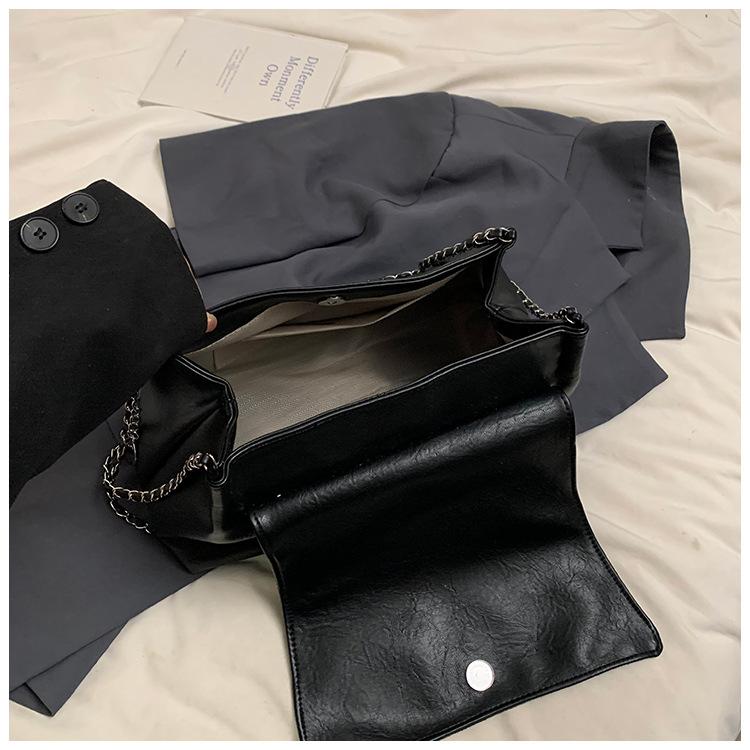 Korean fashion style is coming! New armpit bag, fashion Muse