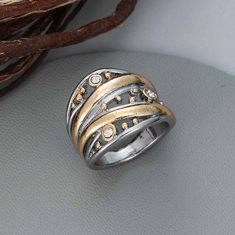 Novel Two-tone Rings with Multi-cross Design Bright Stylish Finger Accessories for Women Shiny Fashion Jewelry for Daily Party