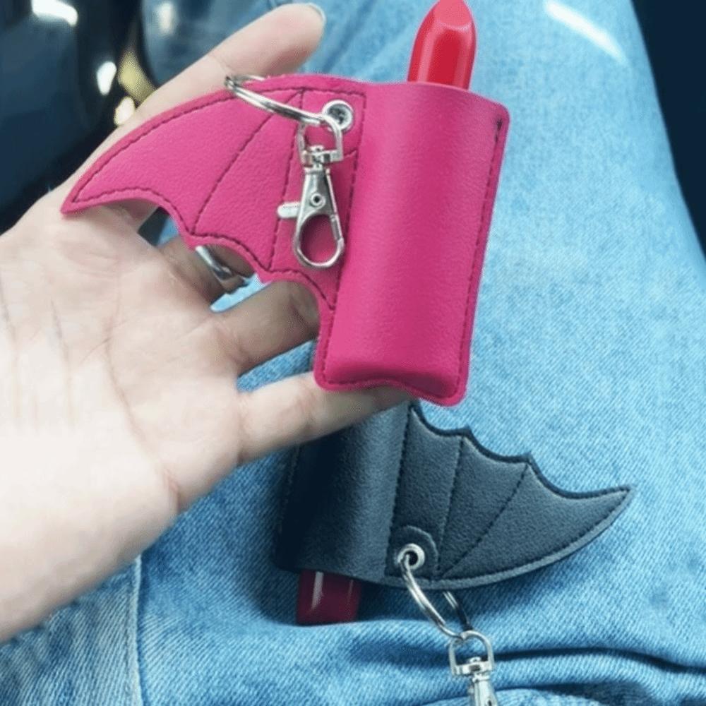 Elegant Style Bat Pouch Keychain Black Wing Design Gothic Lipstick Holder Keychain Accessory Women