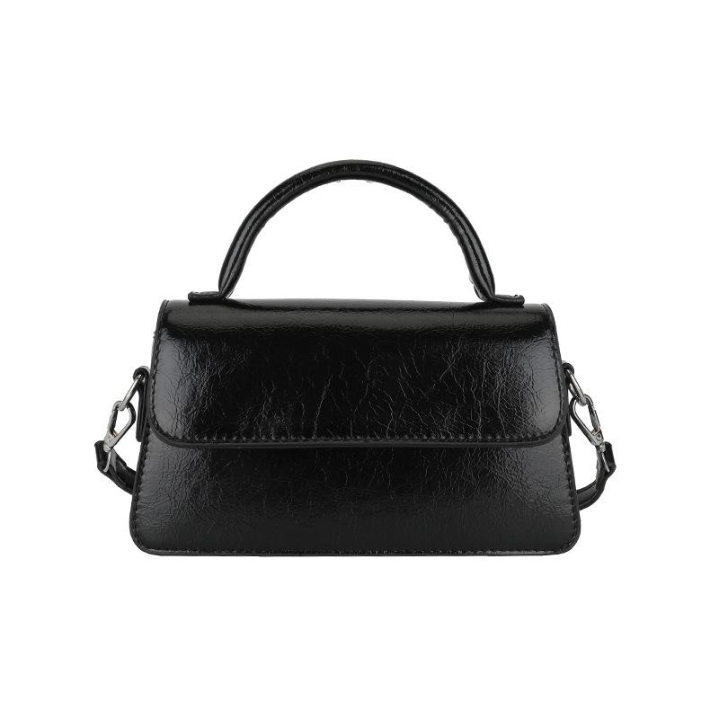 Retro shoulder bag women's 2025 new autumn hot-selling women's armpit bag high-end small square bag manufacturer