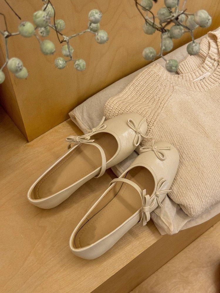 

Бордовая девушка Балетки Бургунди Однословные туфли-лодочки Женские туфли Весна 2025 Легкий вырез Мэри Джейн Балетки 40