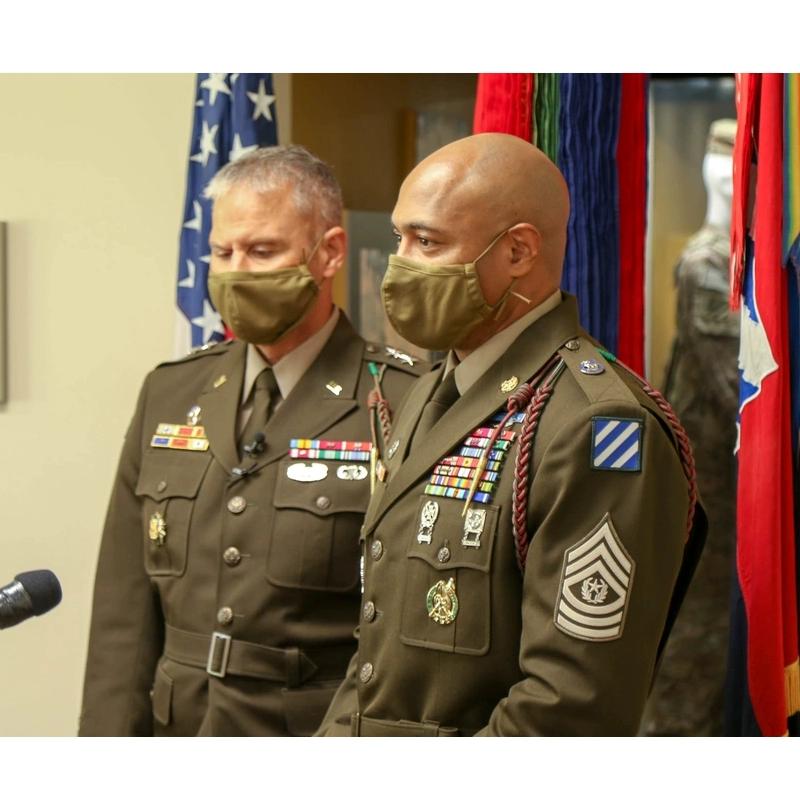 United States Third Mechanized Infantry Identification Medal DUI Medal Beret Hat Badge Shoulder Badge Team Medal