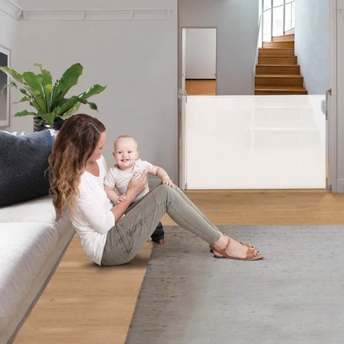DREAMBABY® Barrière De Sécurité Rétractable - A Visser - Ouverture À Double Sens- Cadre Jusqu'à 140 Cm -2 Kits Montage Inclus-