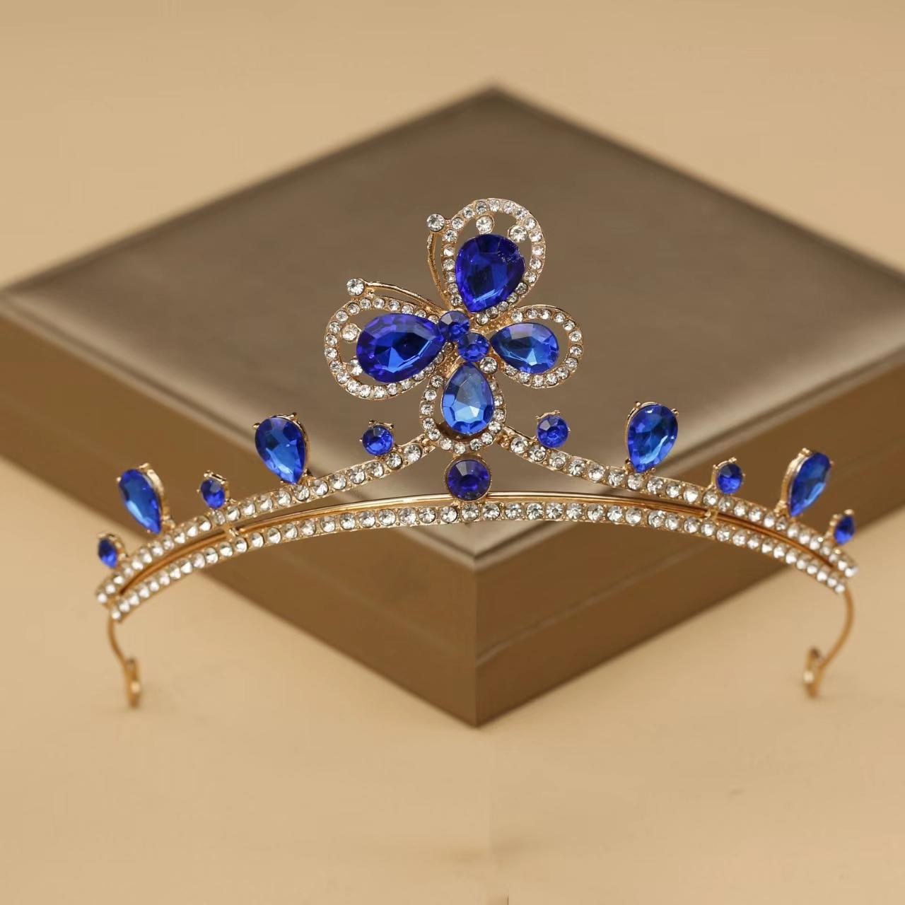 

1pc Fashion Geometric Jewelry Hair Accessory With Crystal Flowers Sweet Romantic Suitable Banquets Parties Women S Simple Crown