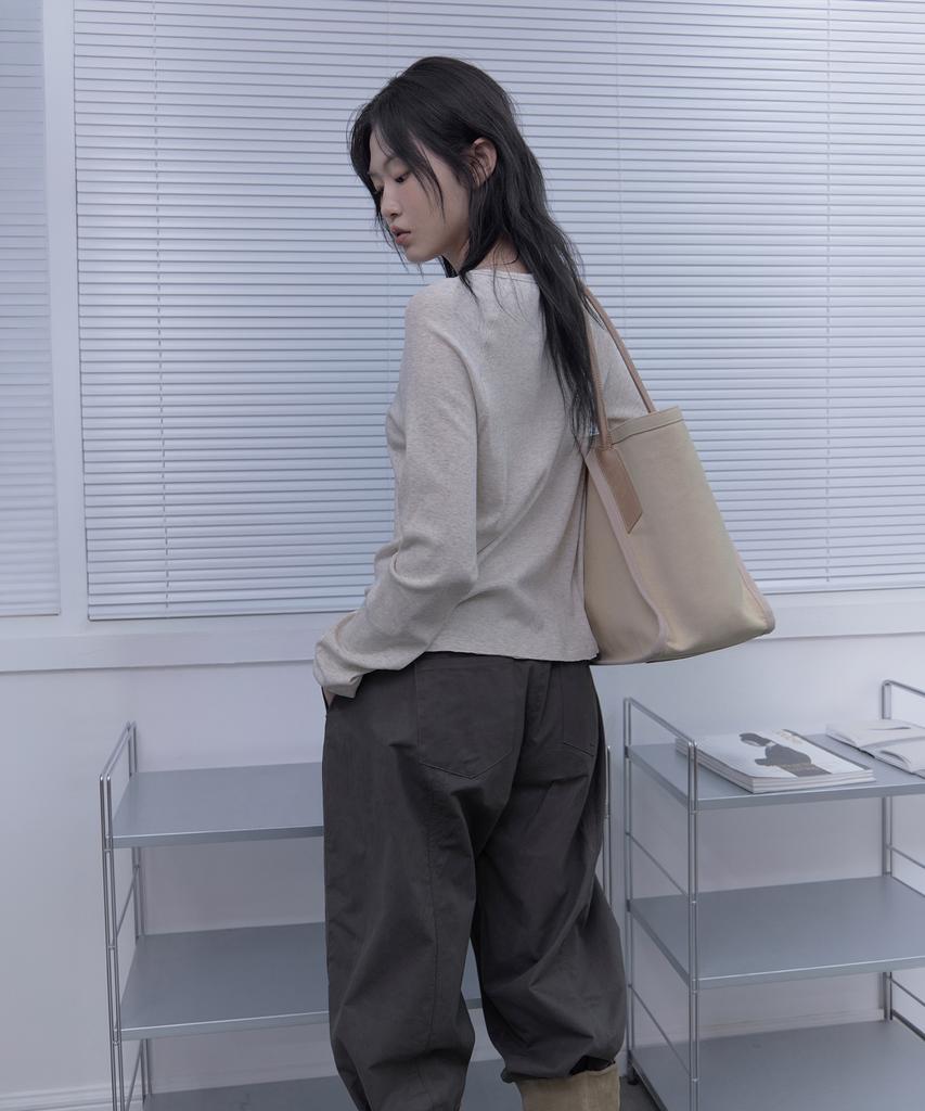 Haveawhale Sio Canvas Bag (Be)