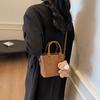 Retro High-End Hand Carry Fashion Bucket Bag Women'S Simple Shoulder Oblique Span Bag