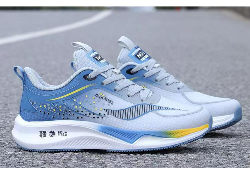 Men's Spring Breathable Mesh Running Shoes - Trendy, Lightweight, Low-Top with Thick Sole for Teens