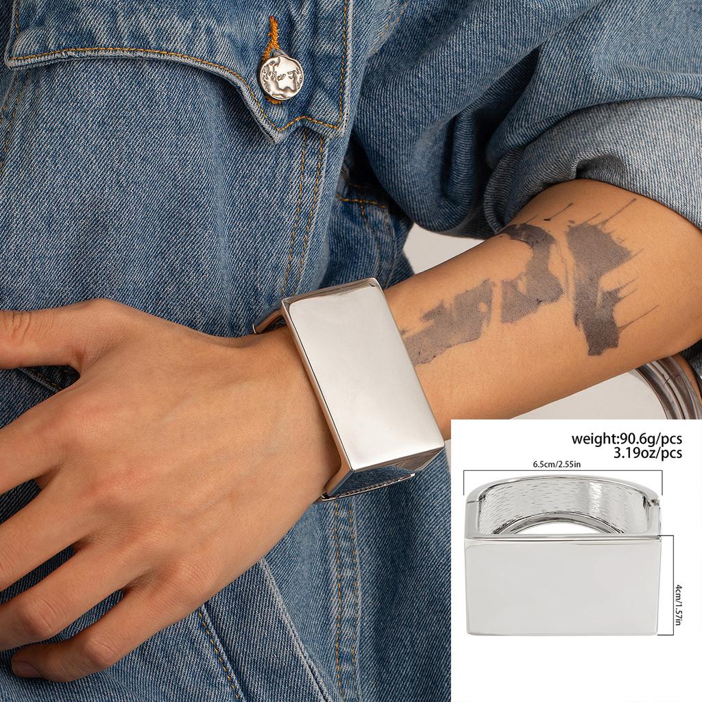 Metal Bracelet for Men Hip Hop Fashion Personality Smooth Spring Open Bracelet Irregular Men's Jewelry
