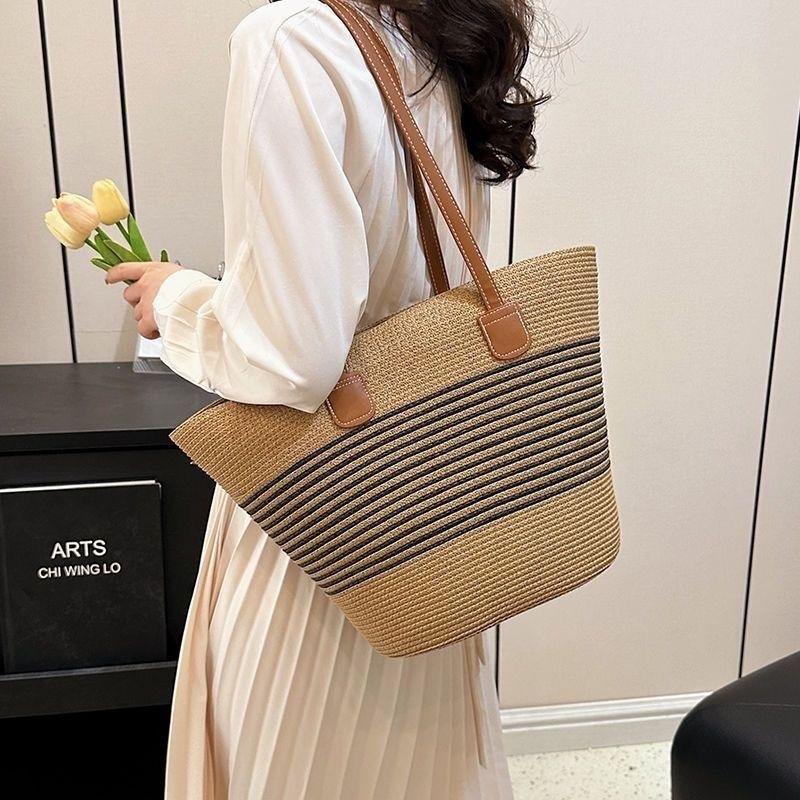 Sommer gestreifte Schulter Commuter Strohtasche neue große Kapazität lässige Mode Damen Strandtasche