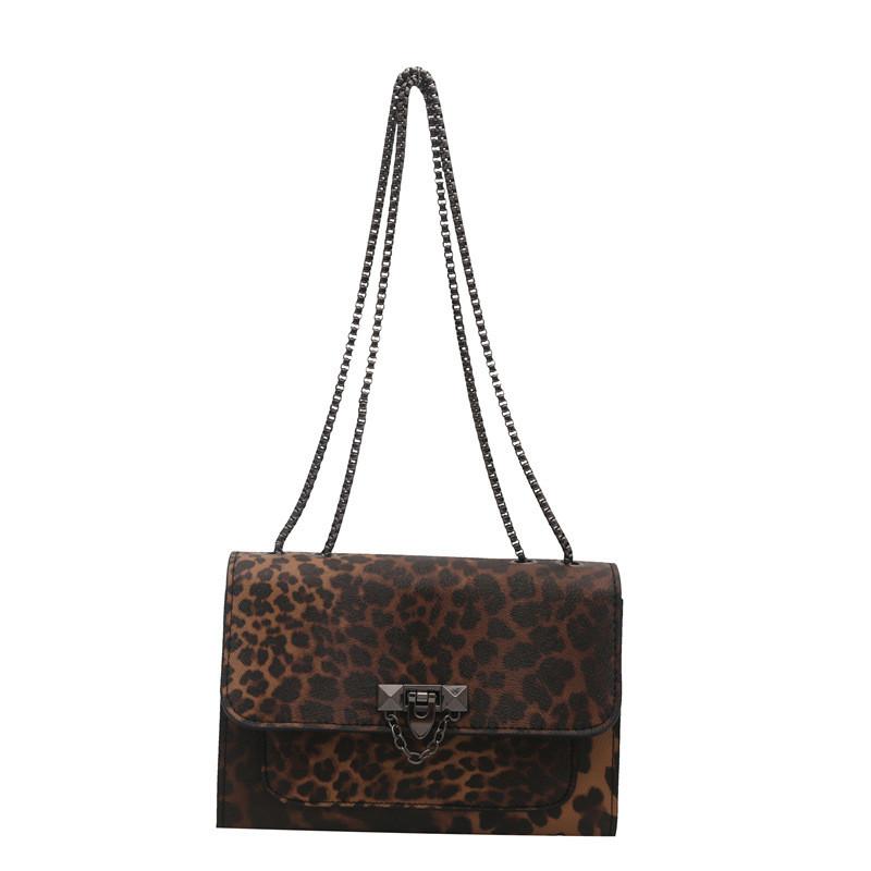 Chic Medium Sized Leopard Print Shoulder Bag With Lock Closure For Everyday Use