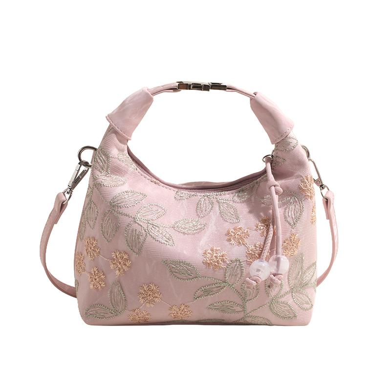 Exquisite Flower Embroidery Hobos Chinese Style Shoulder Bags 2026 High Quality Sense of Luxury Designer Style Women's Handbags